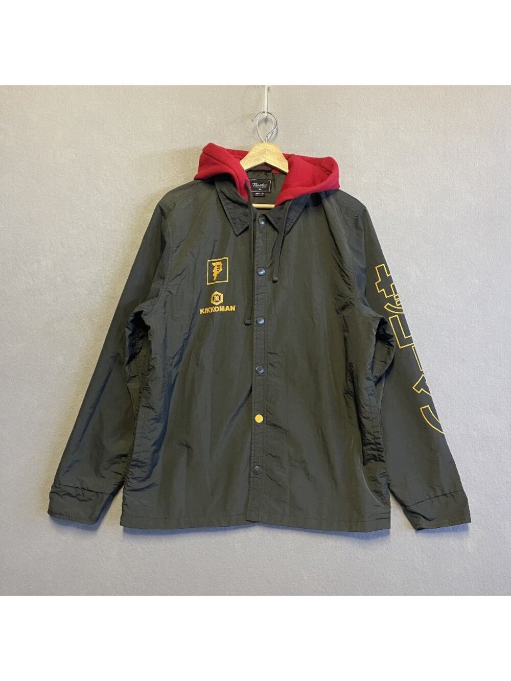 Primitive X Kikkoman Soy Two-Fer Coaches Jacket Red Hood Medium Dark Green
